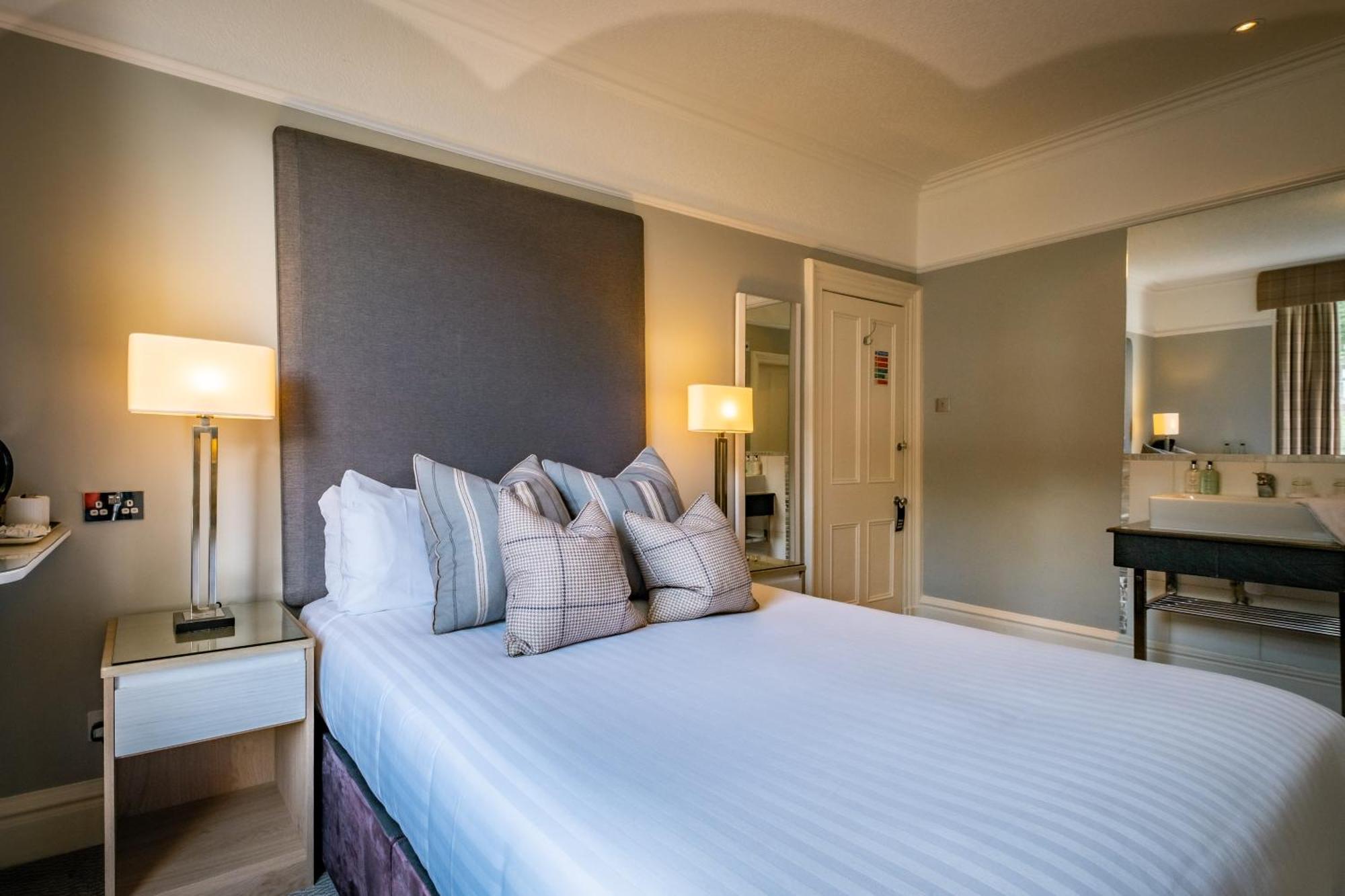 Townhouse 4*